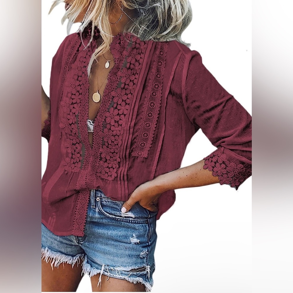 Dokotoo Boho women’s Wine Blouses Lace Crochet High Neck Size Medium